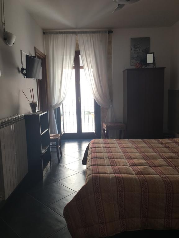 Bed And Breakfast Araba Fenice Ragusa Dış mekan fotoğraf